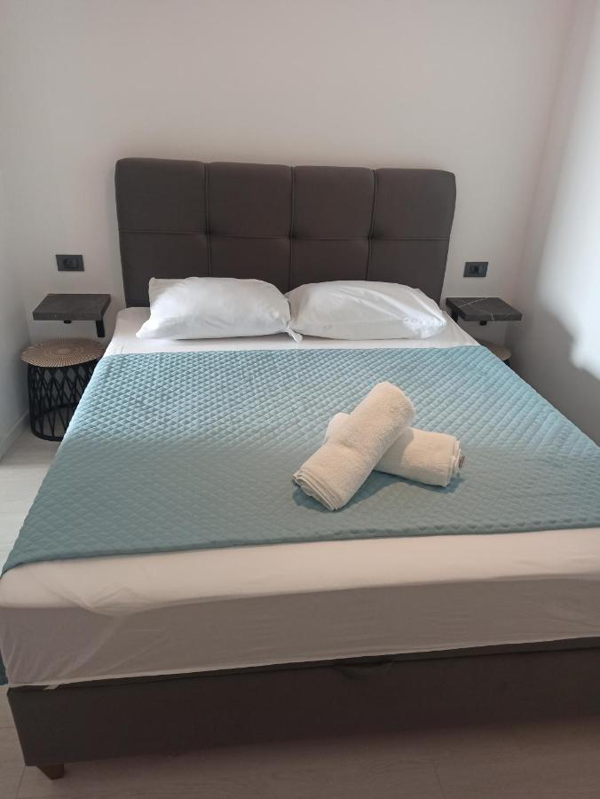 Grannyanny Apartman Šibenik Kültér fotó